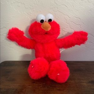 Elmo stuffed toy